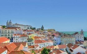 Риба, яйця і тістечка: особливості португальського застілля 