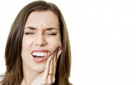 Как избавиться от зубной боли народными средствами 