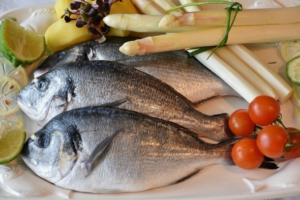 Рибний день: готуємо поживні та апетитні страви з морепродуктів 